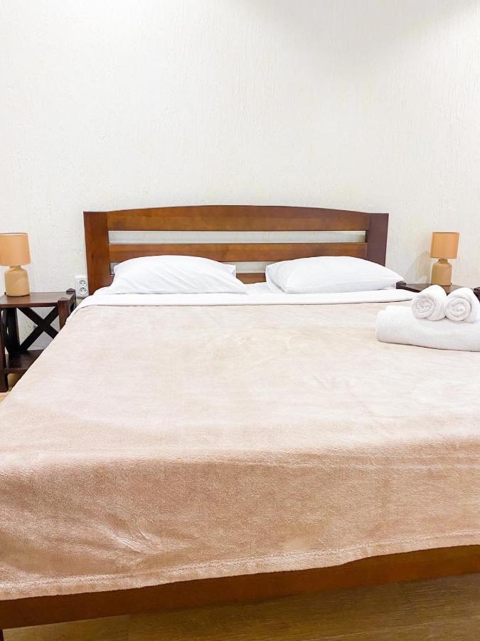 Золотий Лев Hotel ซาโตกา ภายนอก รูปภาพ