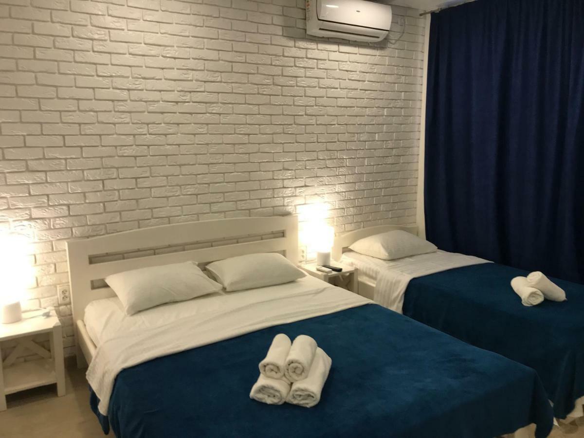 Золотий Лев Hotel ซาโตกา ภายนอก รูปภาพ