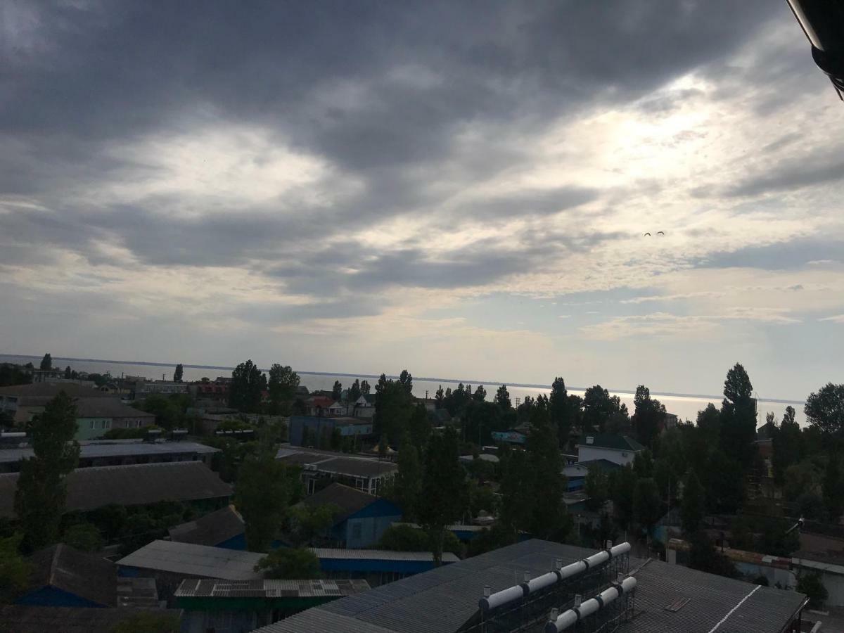 Золотий Лев Hotel ซาโตกา ภายนอก รูปภาพ